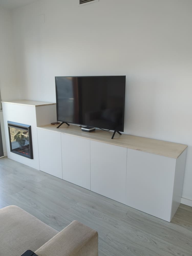 Mueble con chimenea electrica y tv